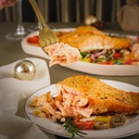 SALMÃO AO MOLHO MEDITERRÂNEO