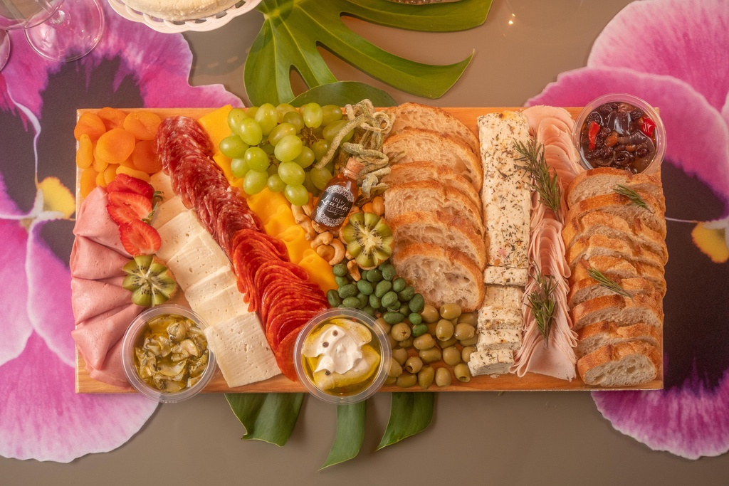 PLATTER DE ANTEPASTOS CLÁSSICO