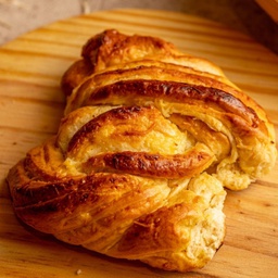 [438] ROSCA DO CARMO COM COCO