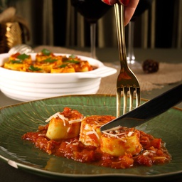 [56441] RONDELLI DE NOZES COM MOLHO BRANCO